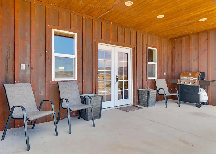 3 Mi To Trails: Secluded Eagar W/ Mtn Views! Ferienhaus *