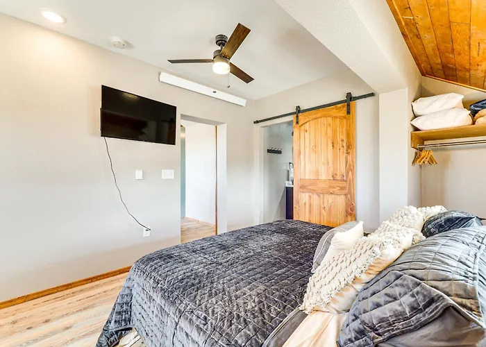 3 Mi To Trails: Secluded Eagar W/ Mtn Views! Ferienhaus Springerville
